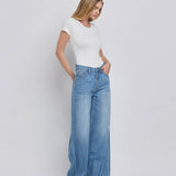 SUPER HIGH RISE WIDE LEG JEANS V3567: KUDOS / 26