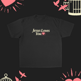 NEW || "Perfect Love Casts Out Fear" Tee: M