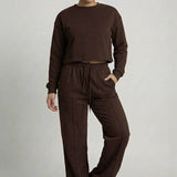 Essential Cropped Top and Seam Detail Patch Pocket Pants Set