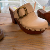 Bone Clog