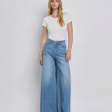 SUPER HIGH RISE WIDE LEG JEANS V3567: KUDOS / 26