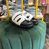 Legend Footwear white